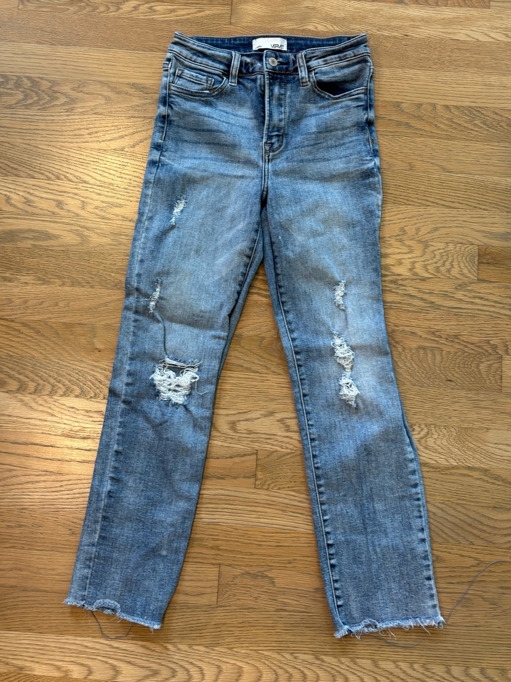 High-Rise Distressed Skinny Jeans in Faded Blue